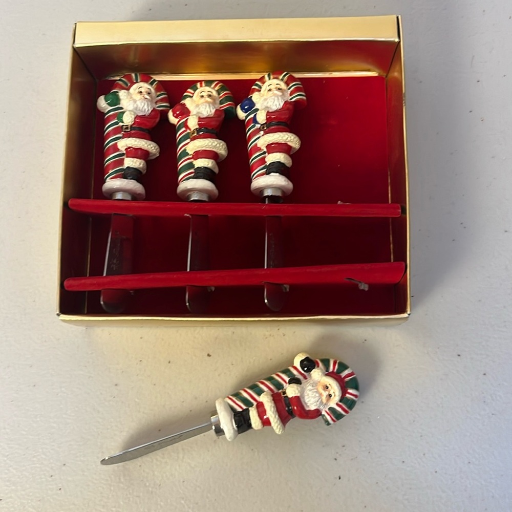 🟣 Christopher Radko cheese/ pate spreaders Santa Christmas